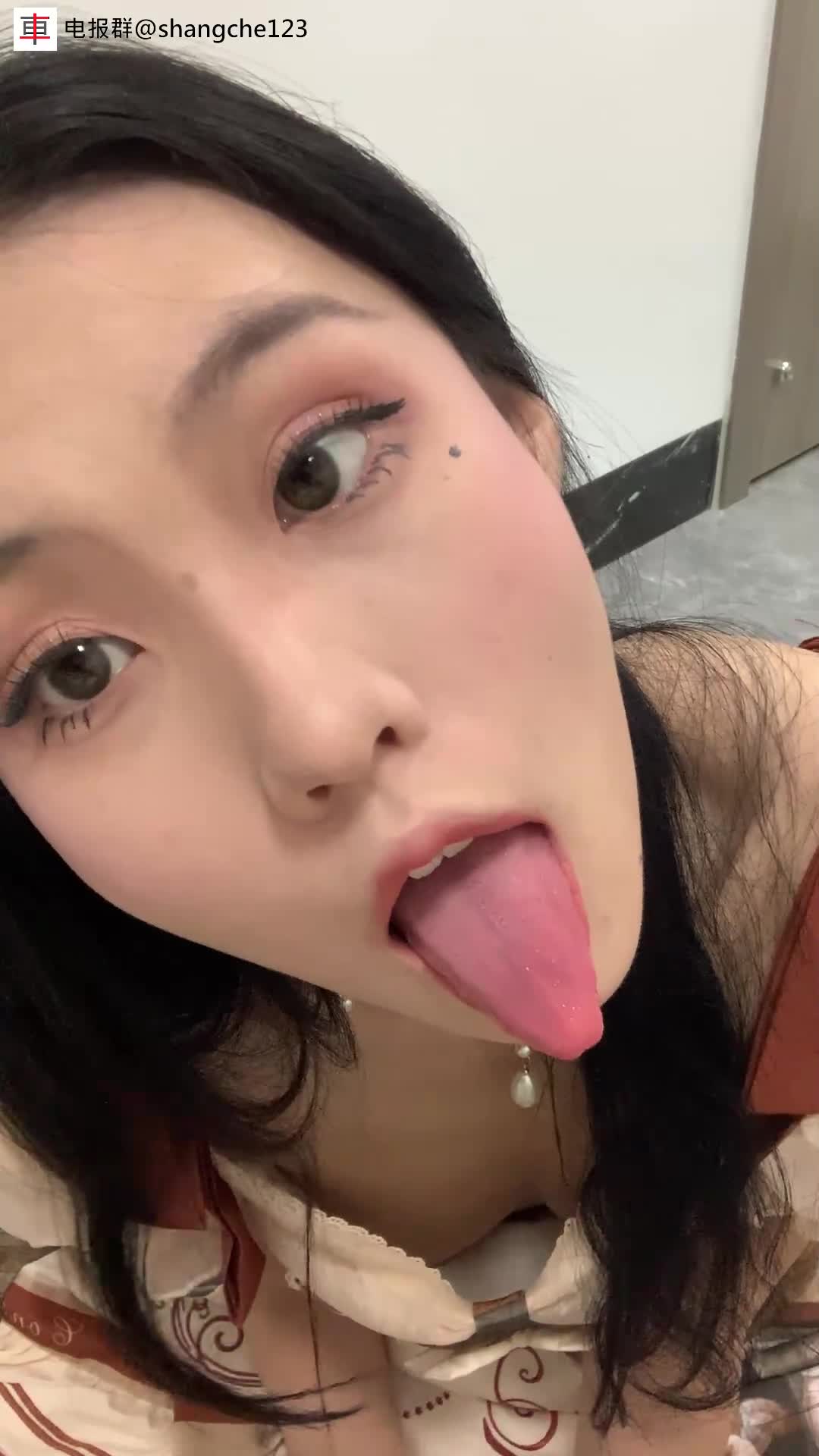 【足迹直播易直播】【露脸主播系列】：胆胆【90V】 (15)