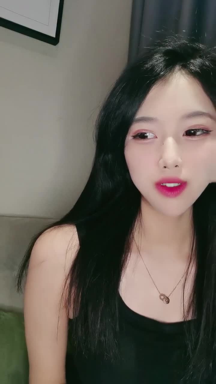 颜值女神【楚歌】极品露脸裸舞，跳蛋自慰诱惑，10-12月直播合集【37V】 (10)