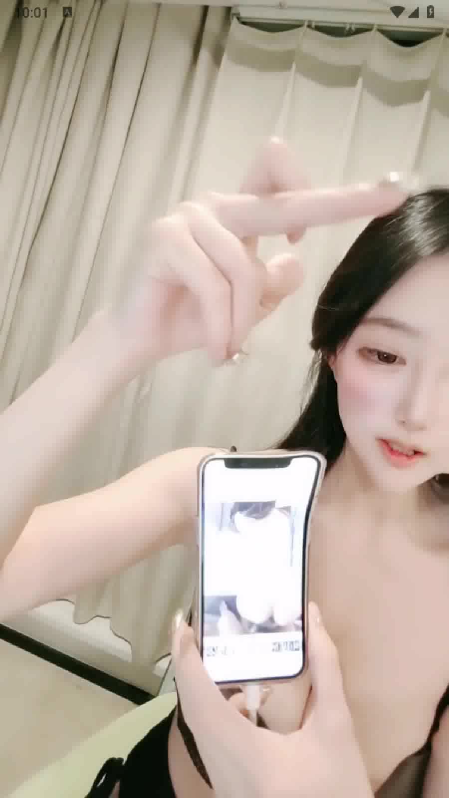 绿播初下海【垂耳兔3】38D粉嫩大馒头~逼逼也很肥~粉嫩鲍鱼【11V】 (8)