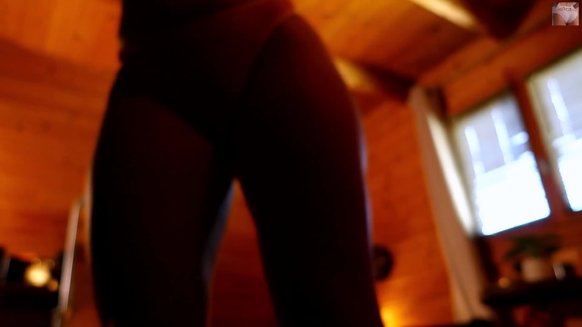 【自整理】一个人也能玩儿出花来 野外全裸直播被偷拍 Pornhub博主【127V】 (29)