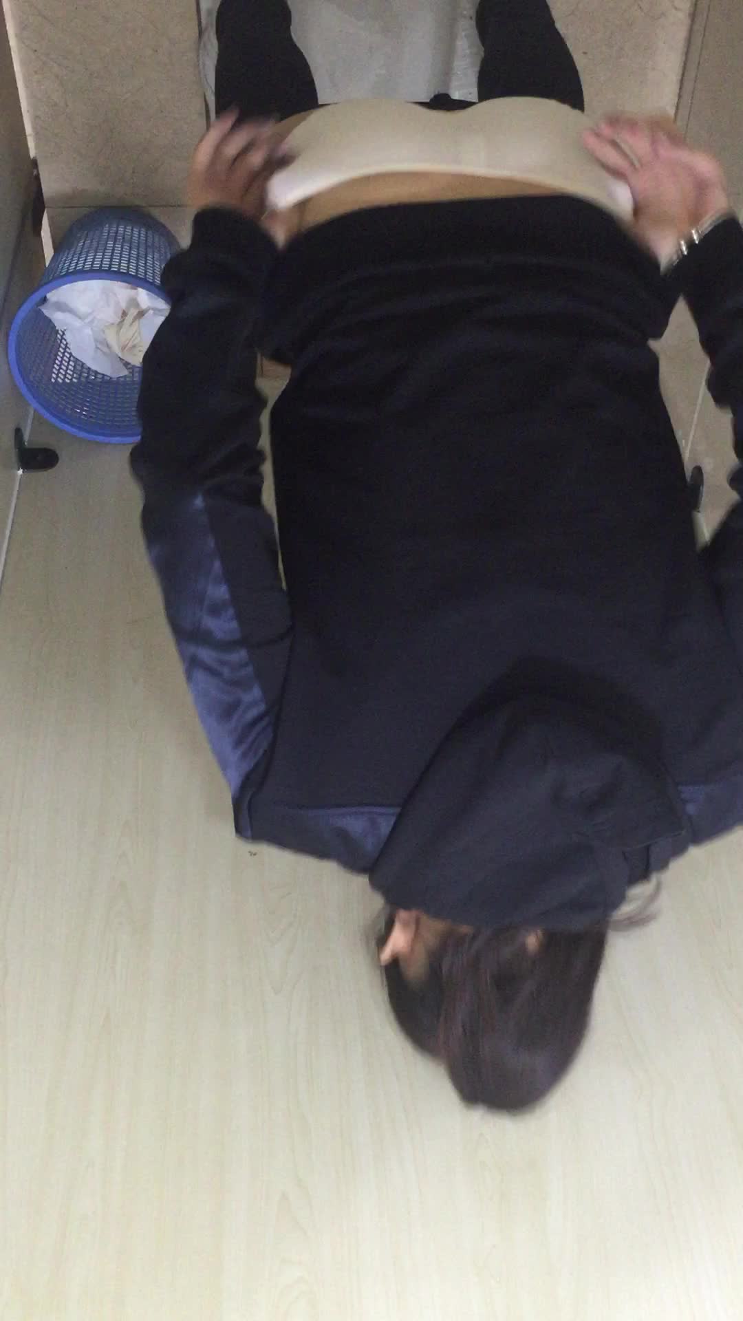 【稀有厕拍】某师范大学宿舍楼和教学楼厕拍收录 大学零散厕拍，有几个颜值真的高【310V】 (22)