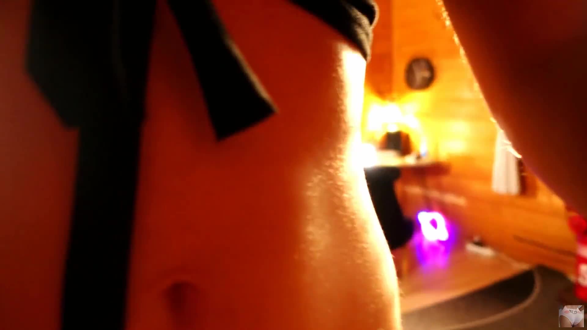 【自整理】一个人也能玩儿出花来 野外全裸直播被偷拍 Pornhub博主【127V】 (50)