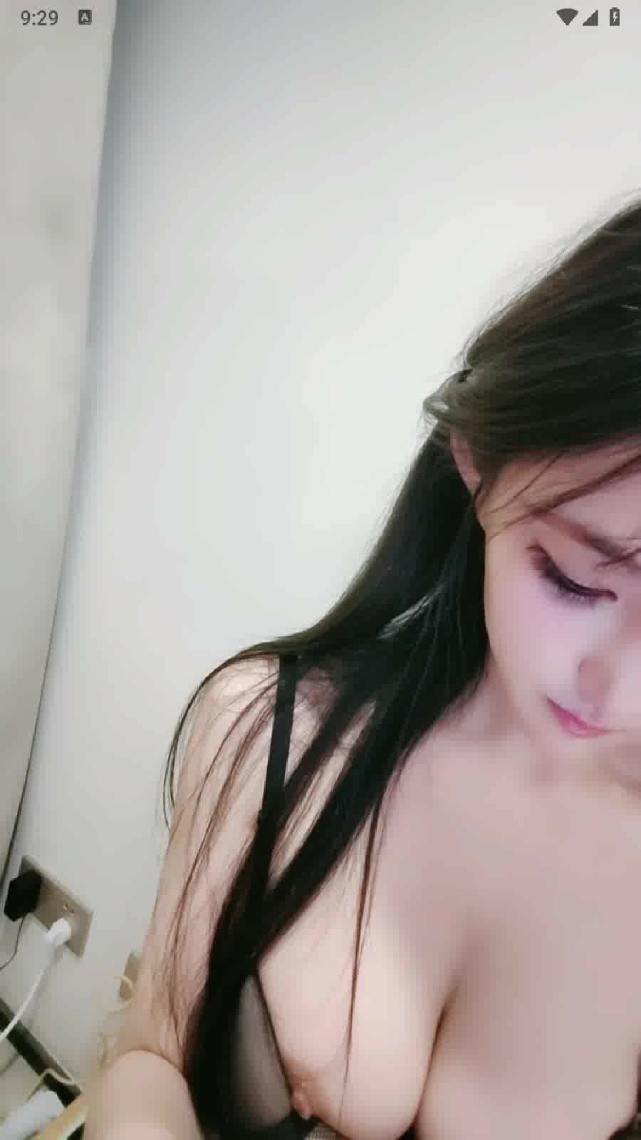 绿播初下海【垂耳兔3】38D粉嫩大馒头~逼逼也很肥~粉嫩鲍鱼【11V】 (7)