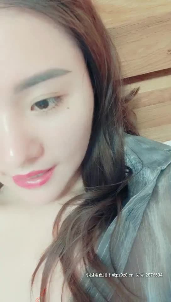 户外跳蛋【佛系少女琪宝】极品美女户外跳蛋喷水~在家大秀【39V】 (9)