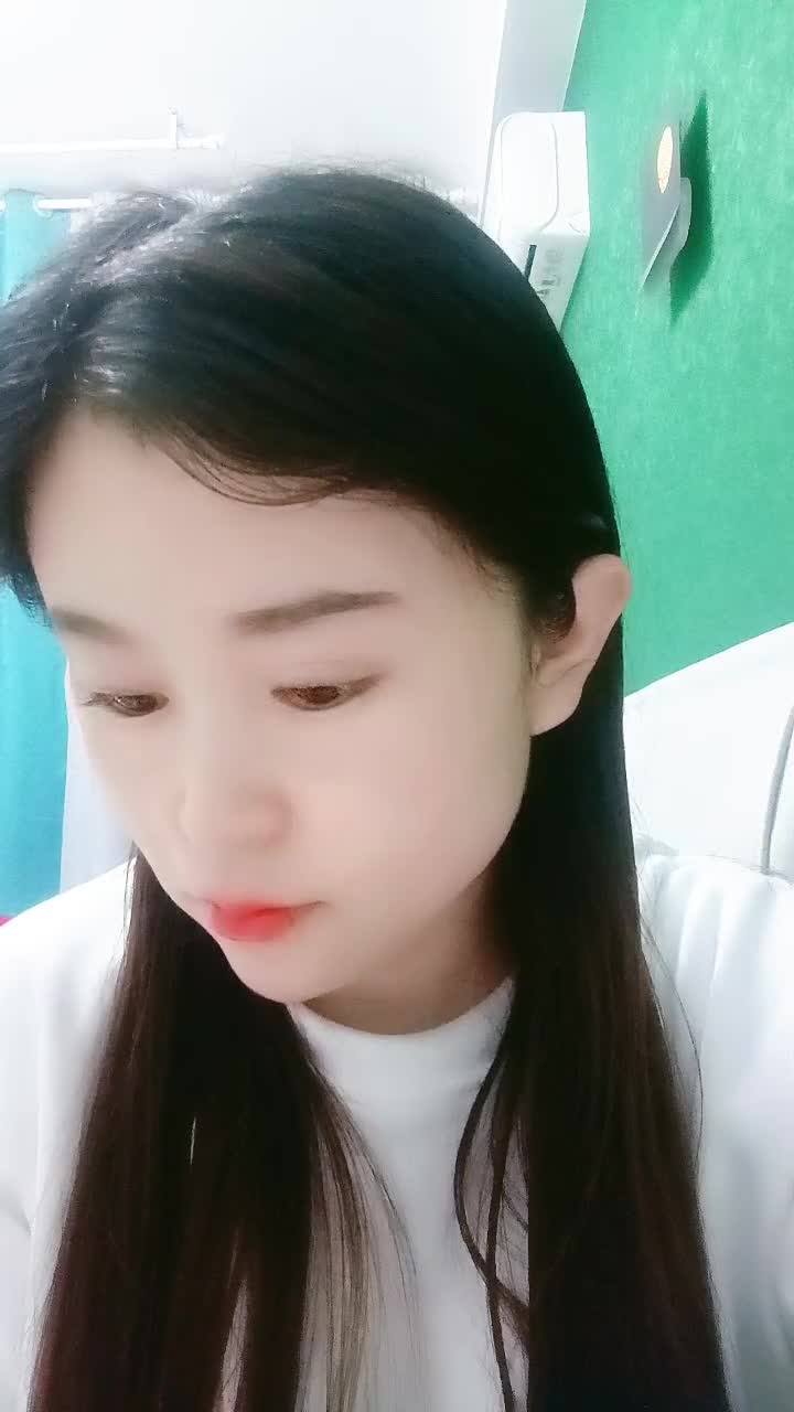 自录~纯天然绿播【幼师大姐姐】唠嗑【21V】 (21)