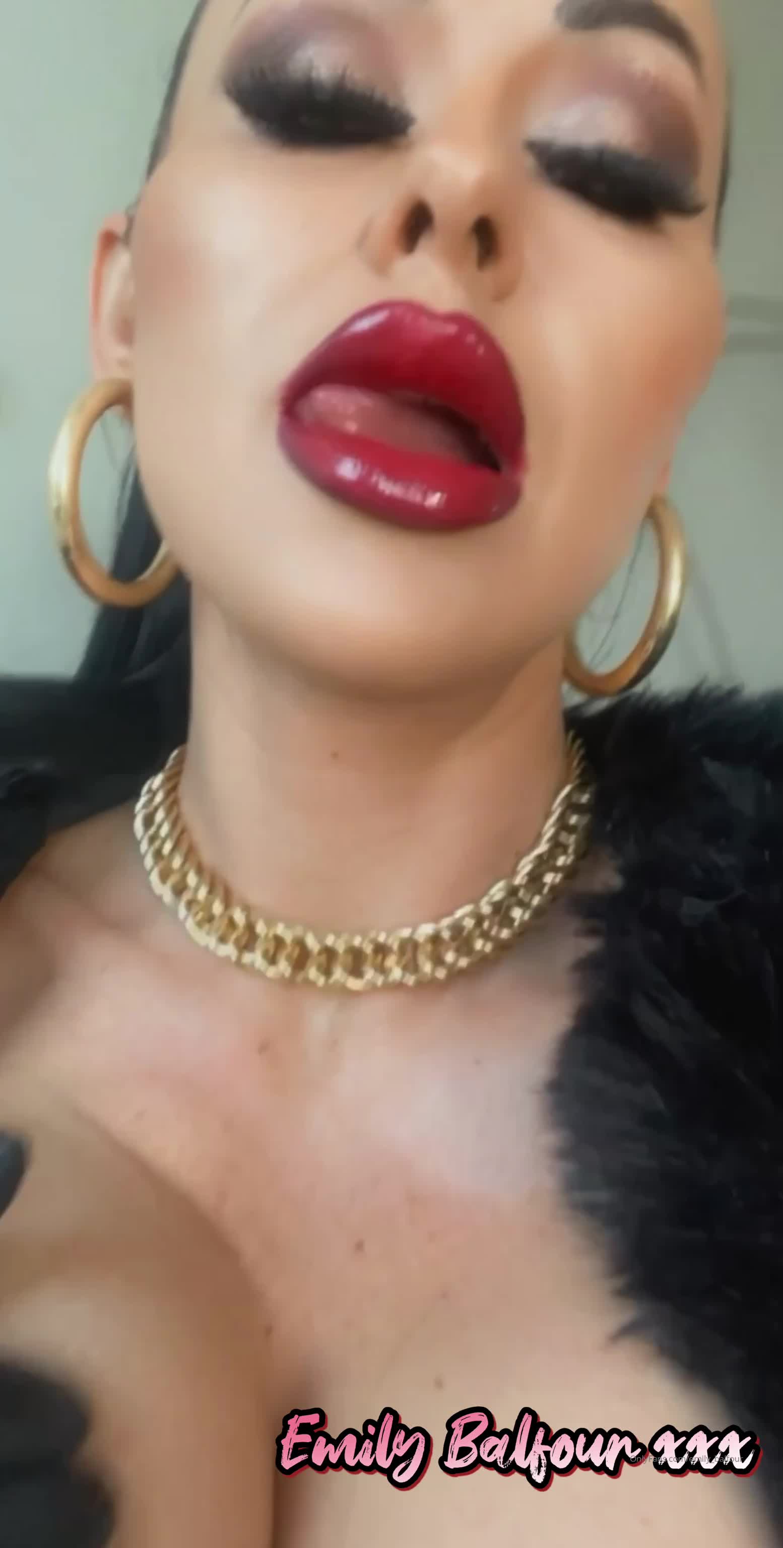 欧美大奶喜欢女女自嗨的博主Emily Balfour合集【445V】 (186)