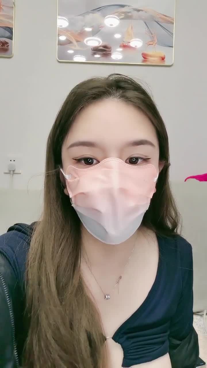 女神终于下海了【池恩啊】超级大奶~销魂裸舞~自慰大秀【22v】 (21)