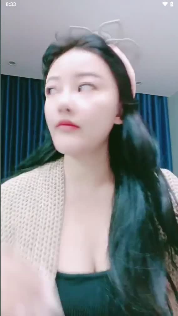 微胖巨乳尤物【桑桑】道具自慰喷水~稀毛极品馒头BB~逼脸同框道具自慰~啪啪【12V】 (9)