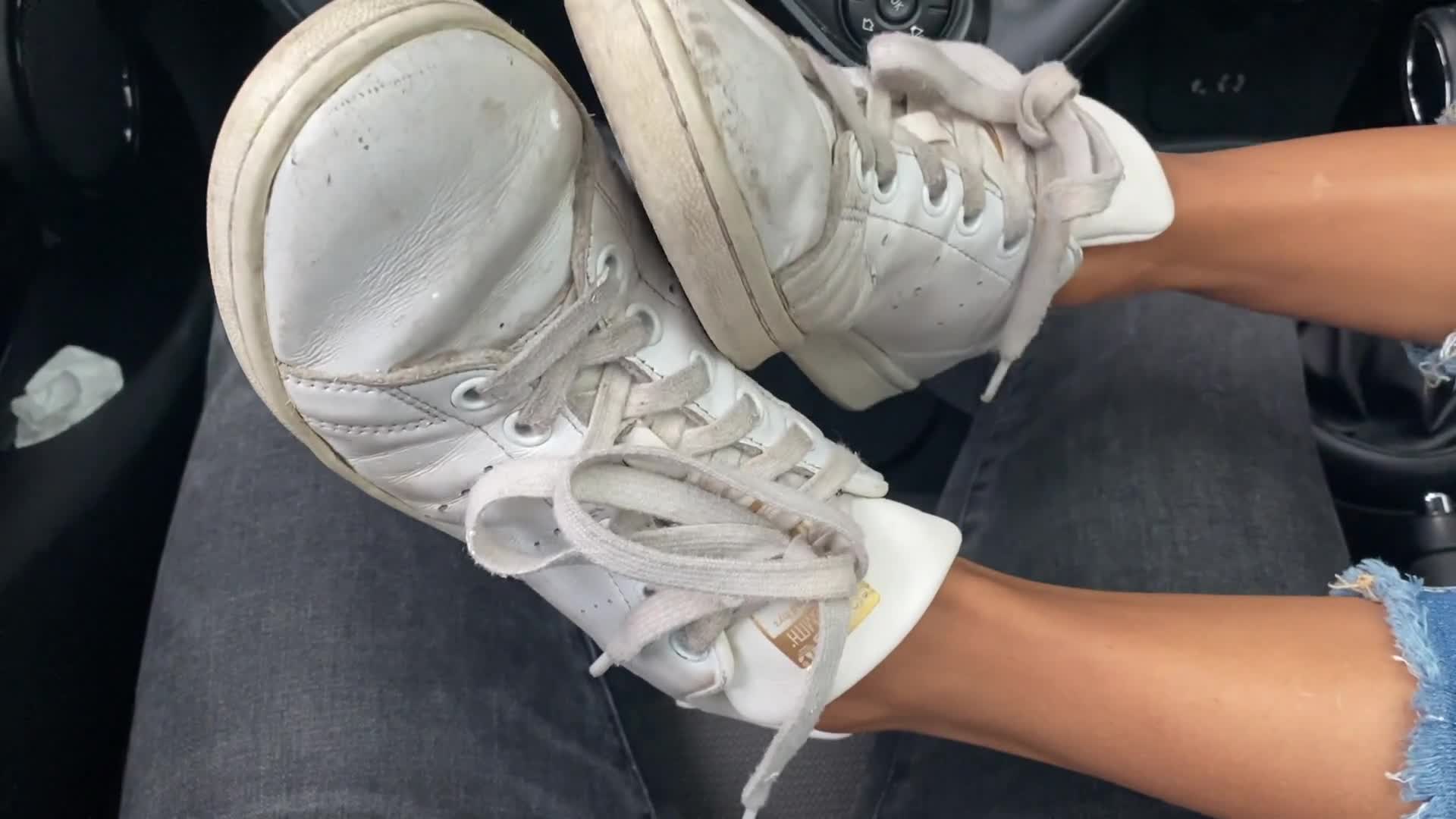 Pull over the Car, I have a SURPRISE for you 