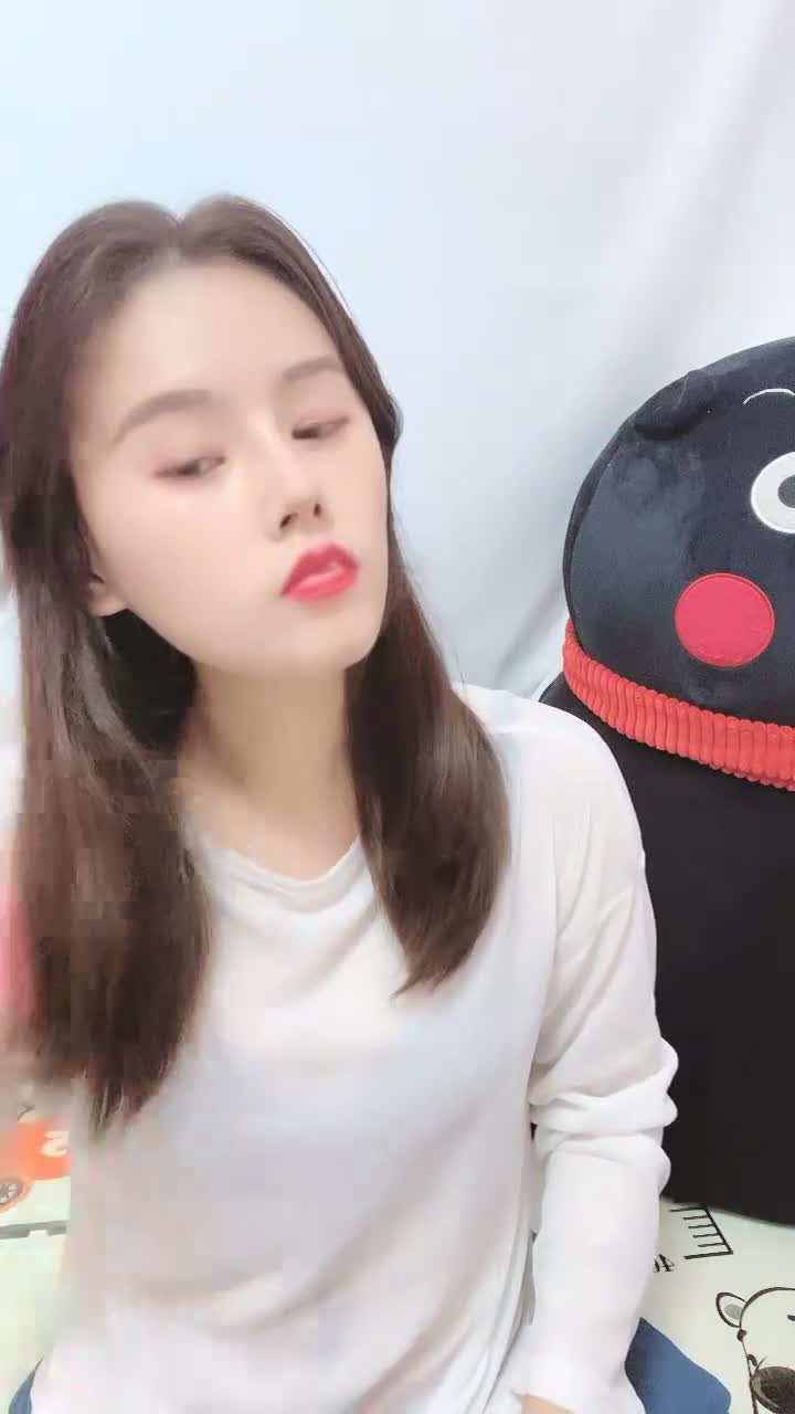 超美反差萌女神！【最幸运的幸运】部分密码房 通话中~跳蛋塞逼道具抽插~狂震疯狂喷水流浆!【40v】 (16)