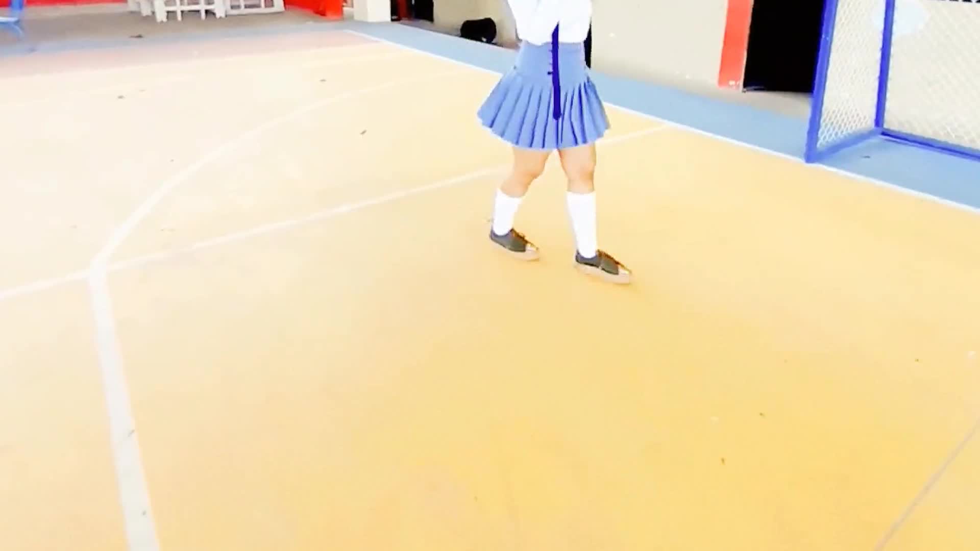 【自整理】我和性感的丈母娘发生性关系，把它录下来上传到网上！【122V】 (22)