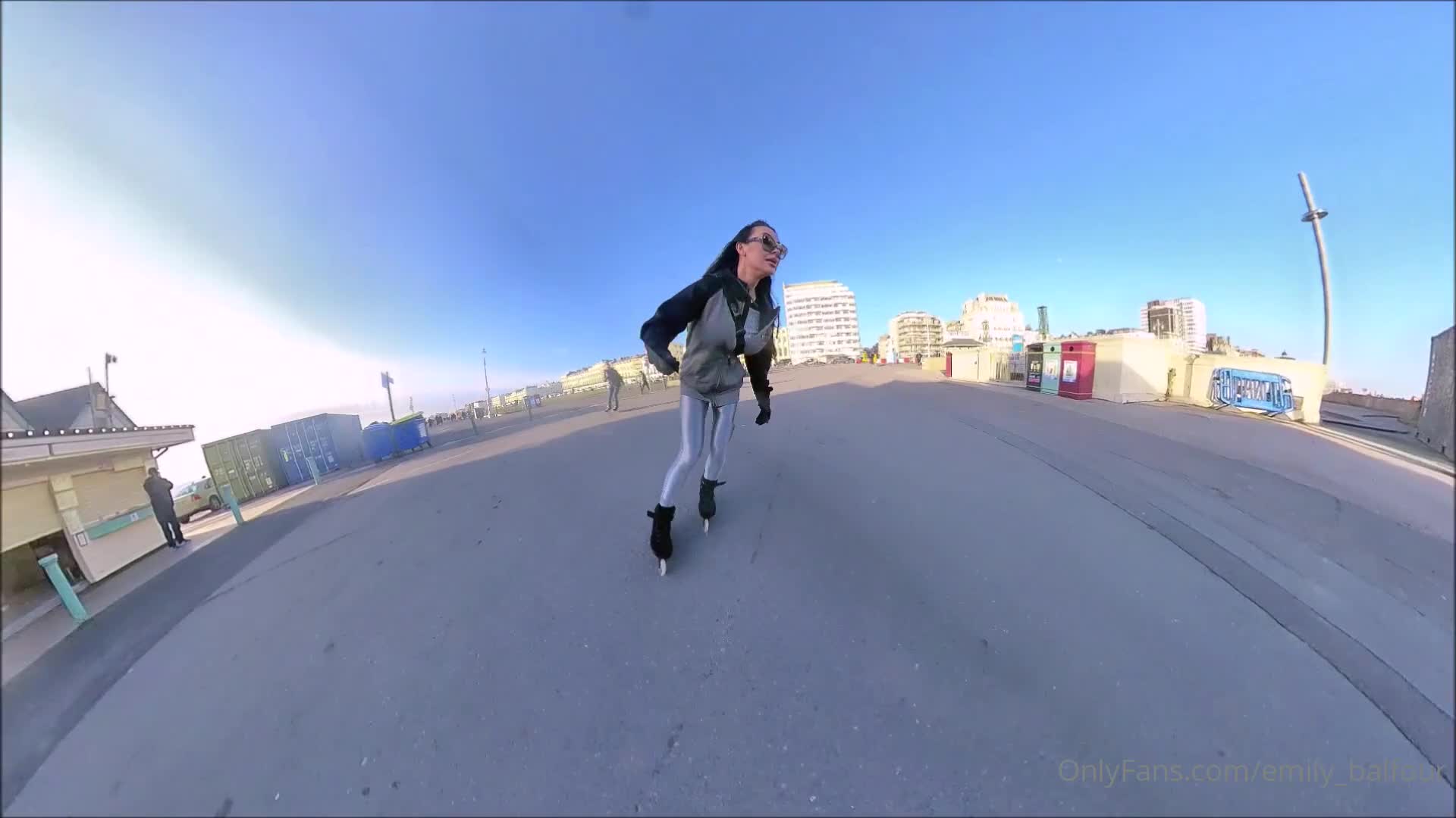 欧美大奶喜欢女女自嗨的博主Emily Balfour合集【445V】 (138)