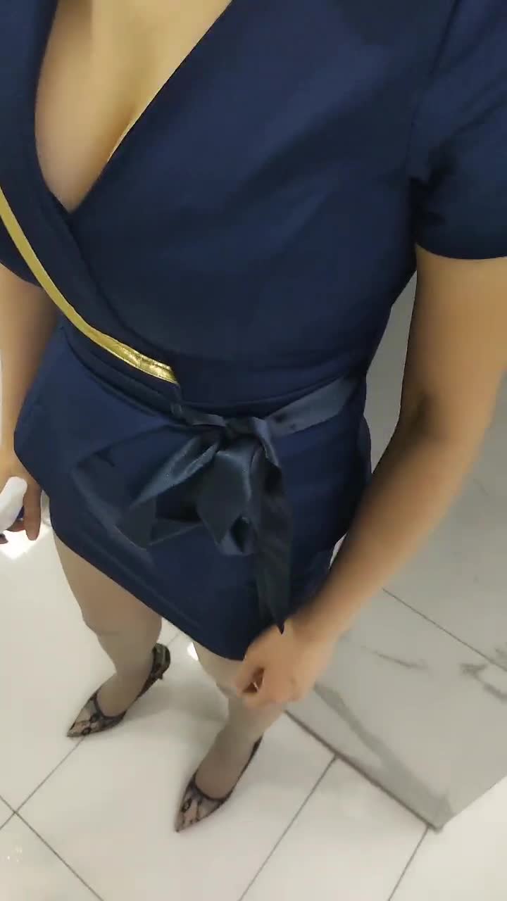 剧情演绎勾搭服务员