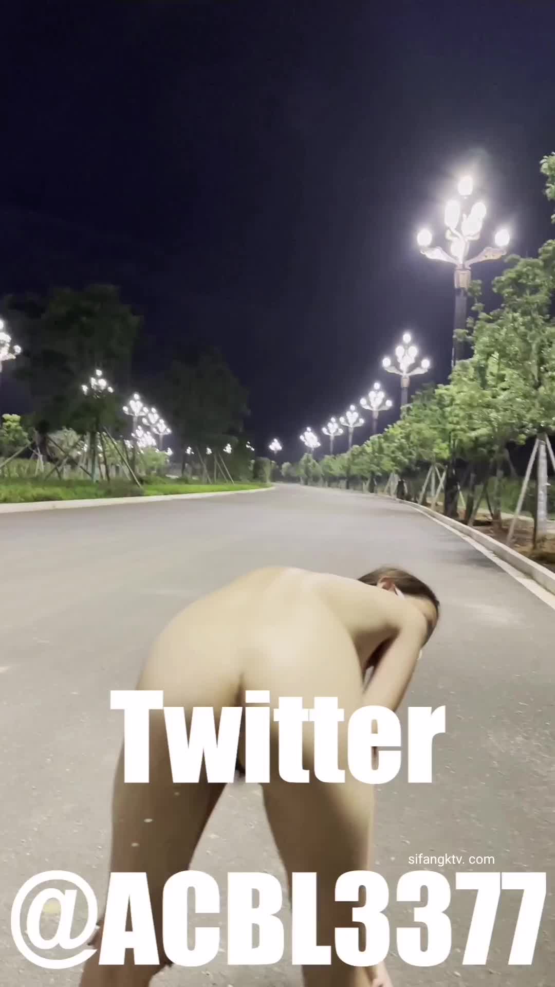 【自整理】户外露出爱吃菠萝合集【59V】 (5)