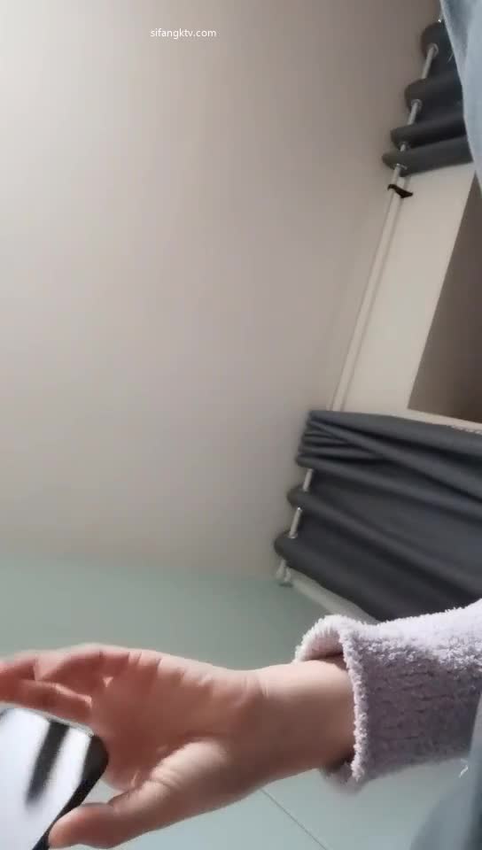 【乘务员妹妹】G奶学妹天然美乳~黑牛狂震~强震骚逼~爽到出白浆【87V】 (11)