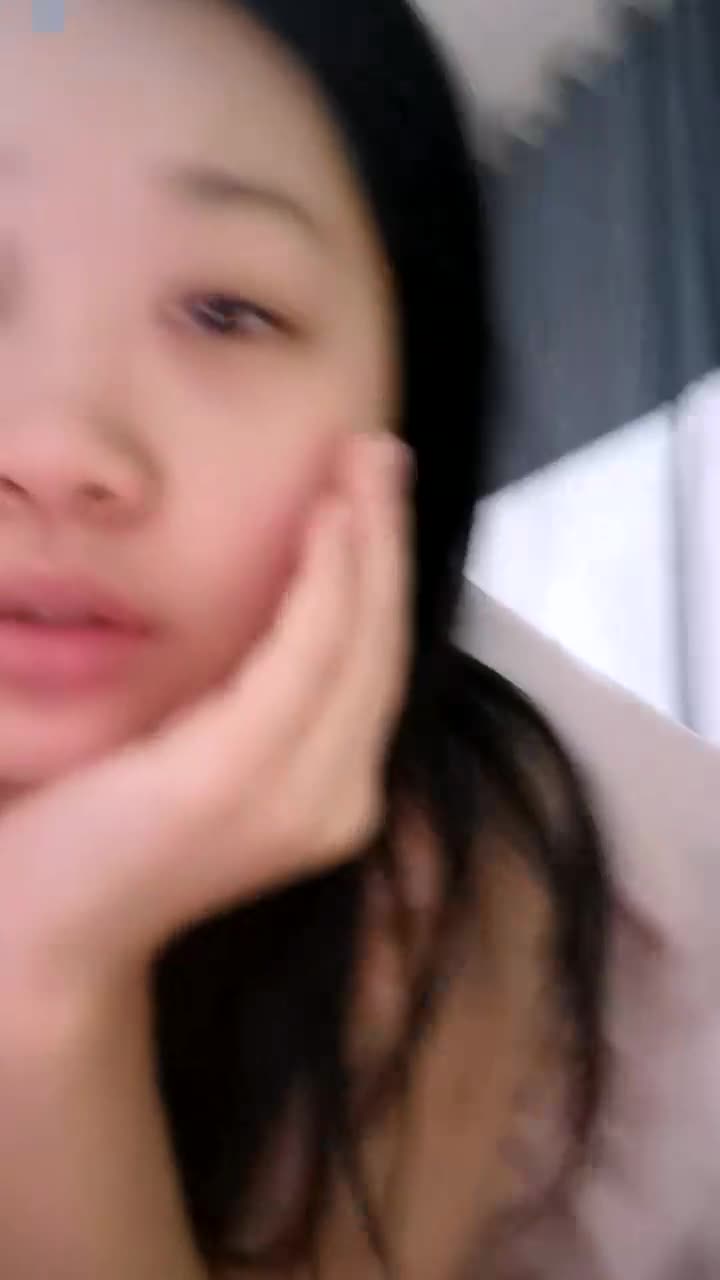 【乘务员妹妹】G奶学妹天然美乳~黑牛狂震~强震骚逼~爽到出白浆【87V】 (30)