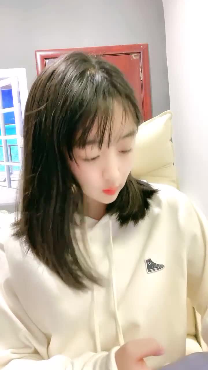 【爆炒法系大栗子】超级嫩的00后清纯学生小萝莉瘾太大【30V】 (3)