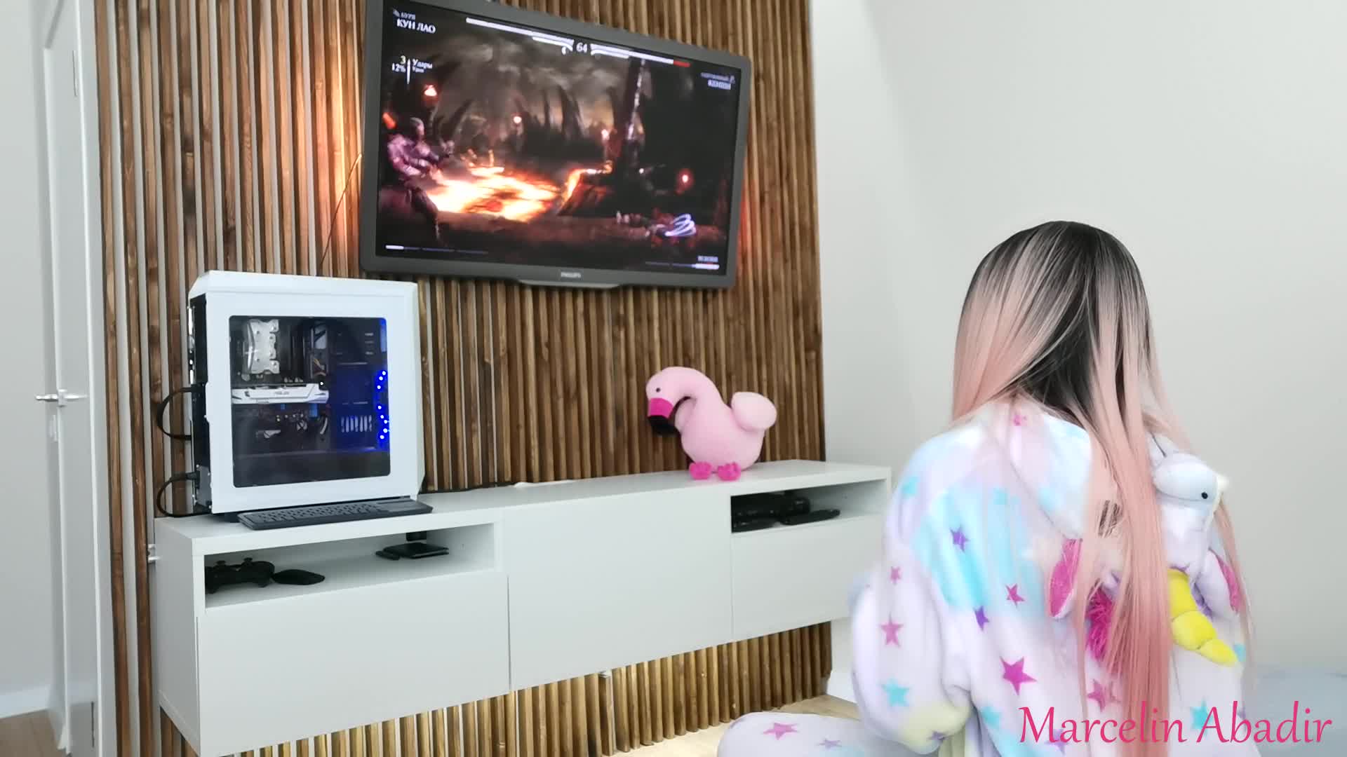 Она играла в Mortal Kombat когда я её выебал - Marcelin Abadir (ph5d949523c144a)