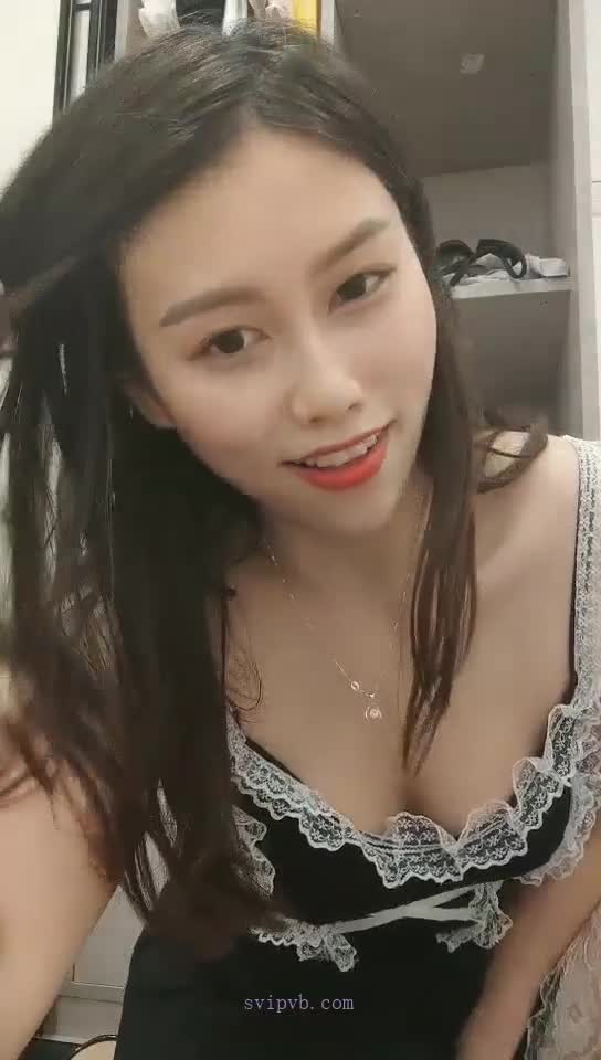 【布丁来了】多人求的超高颜值的可爱小美女和闺蜜激情大秀【31V】 (3)