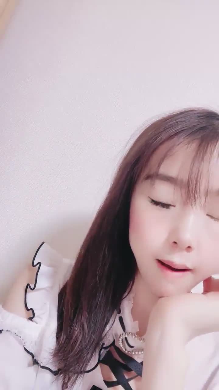 【小公主驾到】多位少妇~爆乳被舔~良家人妻颜值女神~喷水无套啪啪【28V】 (25)