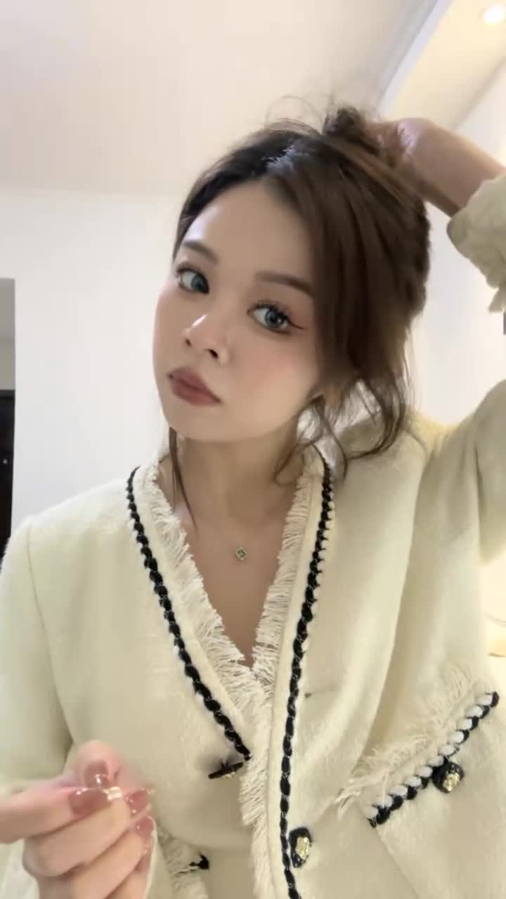 【财神爷的心尖宝贝】酒吧女神~全裸热舞~沐浴道具自慰 【61V】 (36)