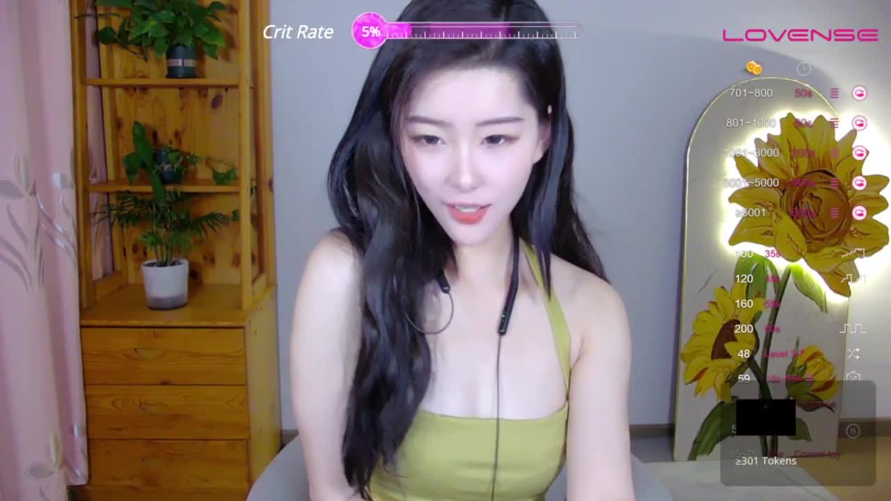 【MandyLovesYou】长腿女神跳蛋大黑牛自慰~爽到喷水~【27v】 (21)