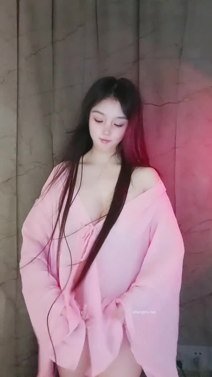 【姑奶奶】骚舞合集~童颜巨乳~淫叫抖奶~解放双乳【20V】 (20)