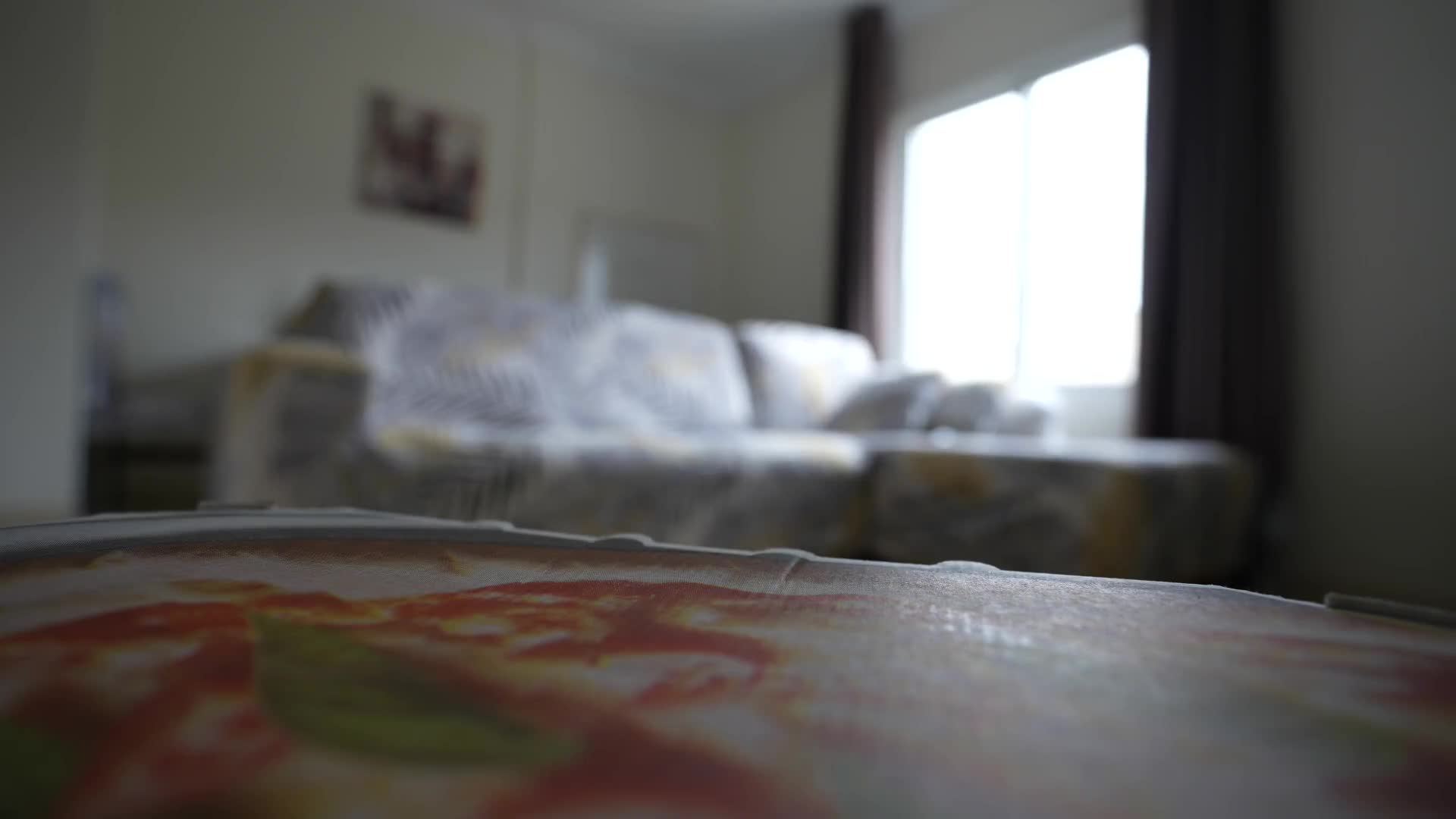 零钱不够只好让外卖小哥干我屁眼！我被他操得淫水四溅 (ph6301f1f9c4c3f)