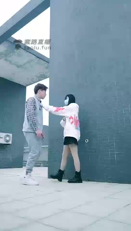 阿月户外不良阿月欺负学长小秋推荐45-56