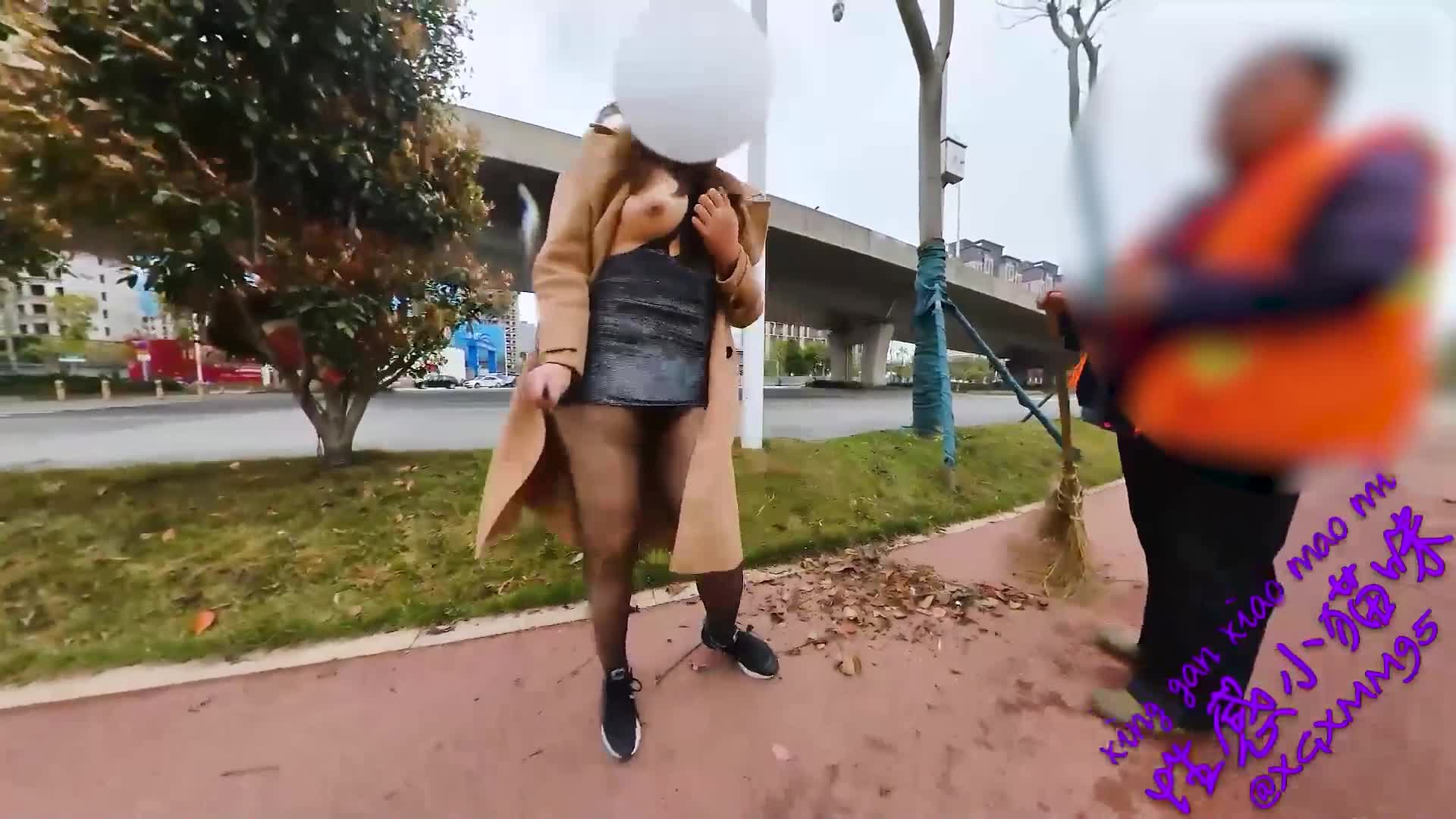 【户外勾引】路边自摸诱惑环卫工人-Pornhub.com