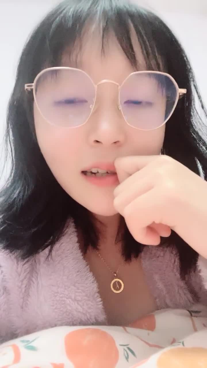 晒过《教师资格证》重庆教师【确实有点骚】啪啪~户外自慰【44v】 (40)