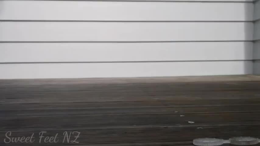 Soft Accent and the sound of Heels to satisfy your Foot Fetish (ph5ecc4e326c178)