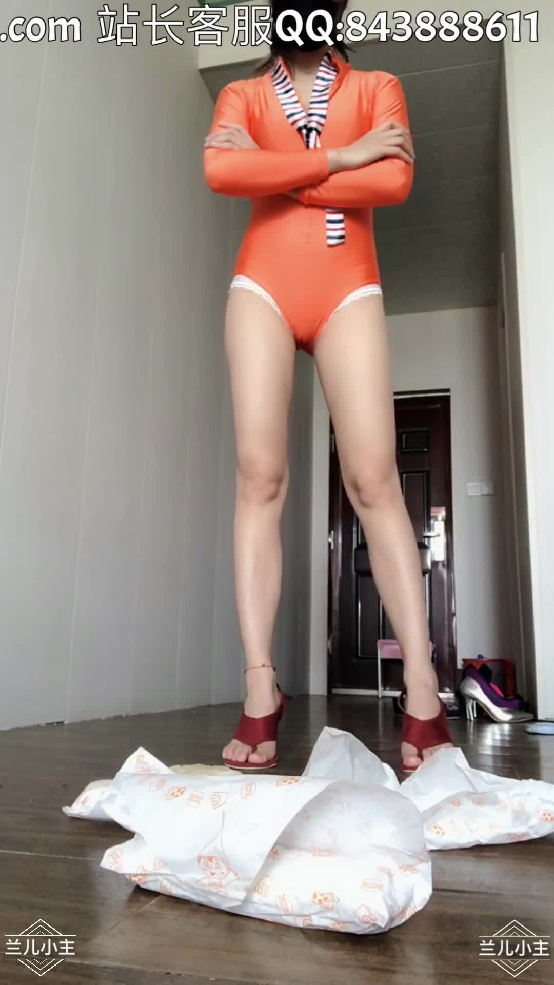 【兰儿小主】042踩踏食物--3个肮脏的灵魂!YC-190916-2