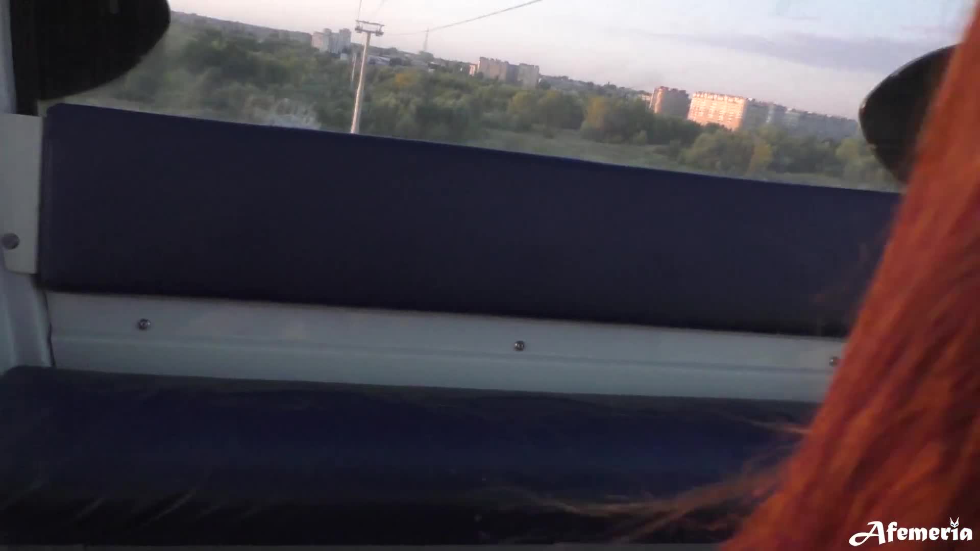 在缆索式骑行中吮吸鸡巴 (ph61077fcc84d57)