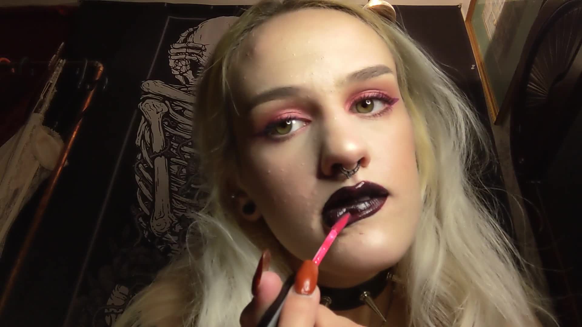 Looks Like Latex (ph5fa08843d26f5)