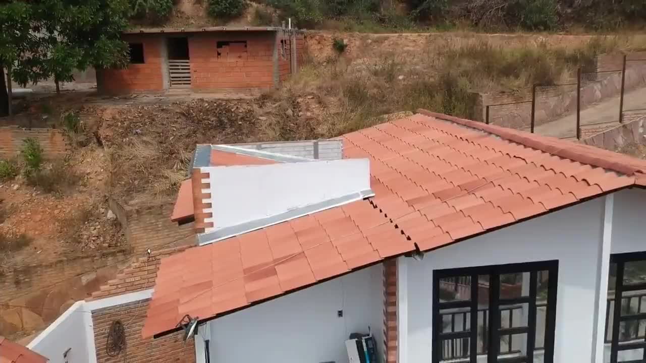 Somos pillados follando por cámaras de senador en Santander (640a0c004fda3)