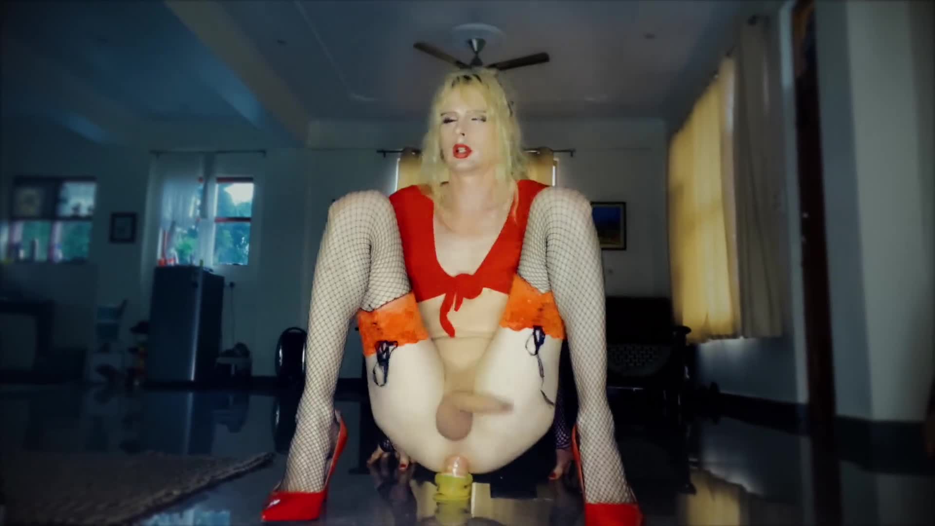 Sissy Trans Slut Jumping on fat Dildo, Hard Anal Trainning!!! (ph6117a13570e70)