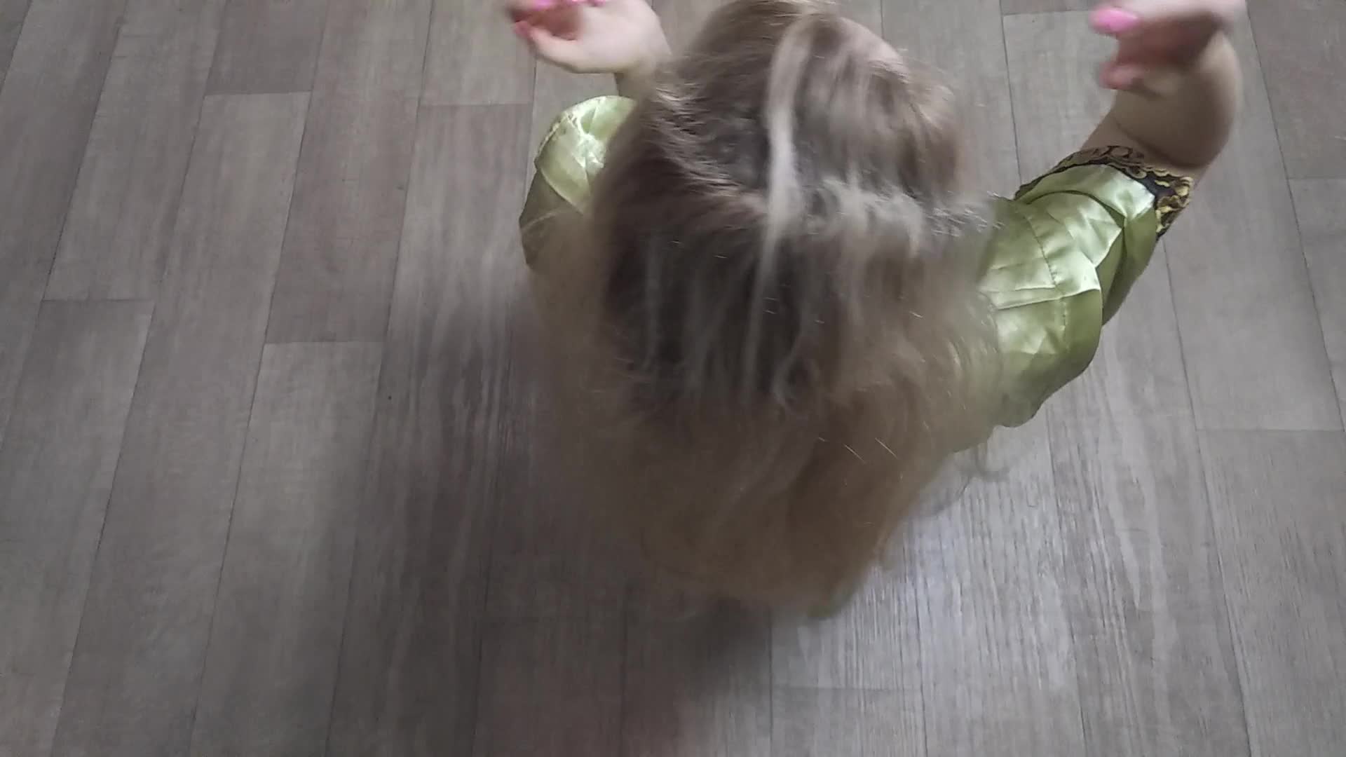 Stroking long hair,hairjob ,hair, fingering,cumming on hair (ph5b9ed61dec65a)