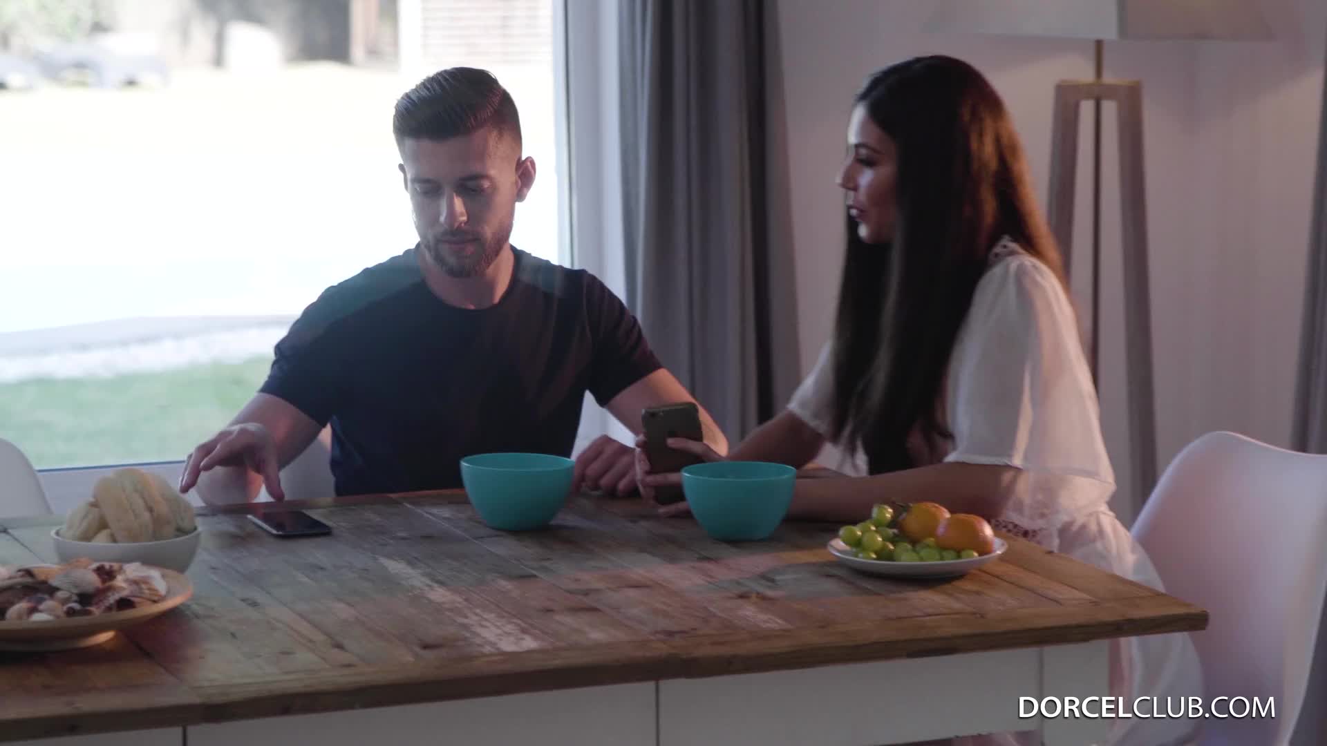 aya-4-you-en-s91561-v57205-1080p_full_mp4