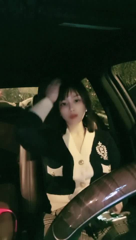 户外露出 野战车震【回眸君犹在 余君赴山海】超骚御姐~骚舞跳蛋~户外沟搭路人啪啪【40v】 (20)