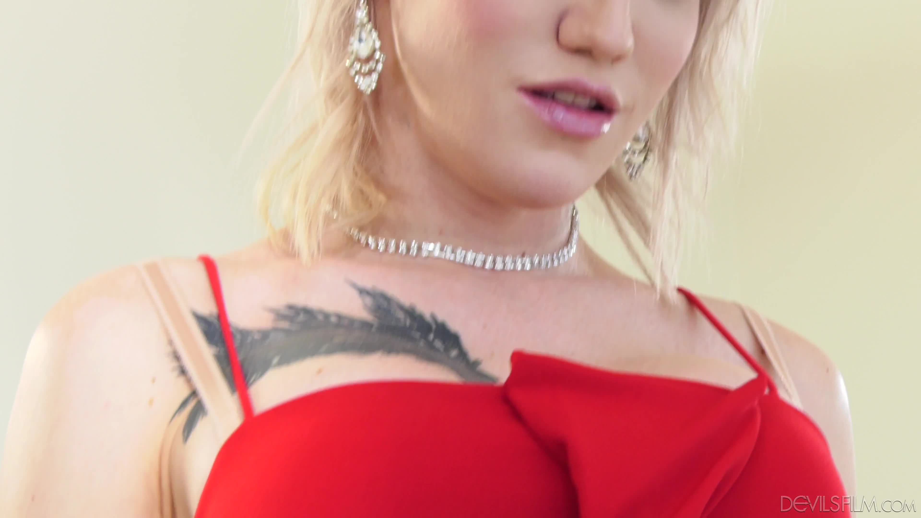 narcos-dfm-18-10-25-lena-moon-trans-hoes-in-pantyhose-5-2160p