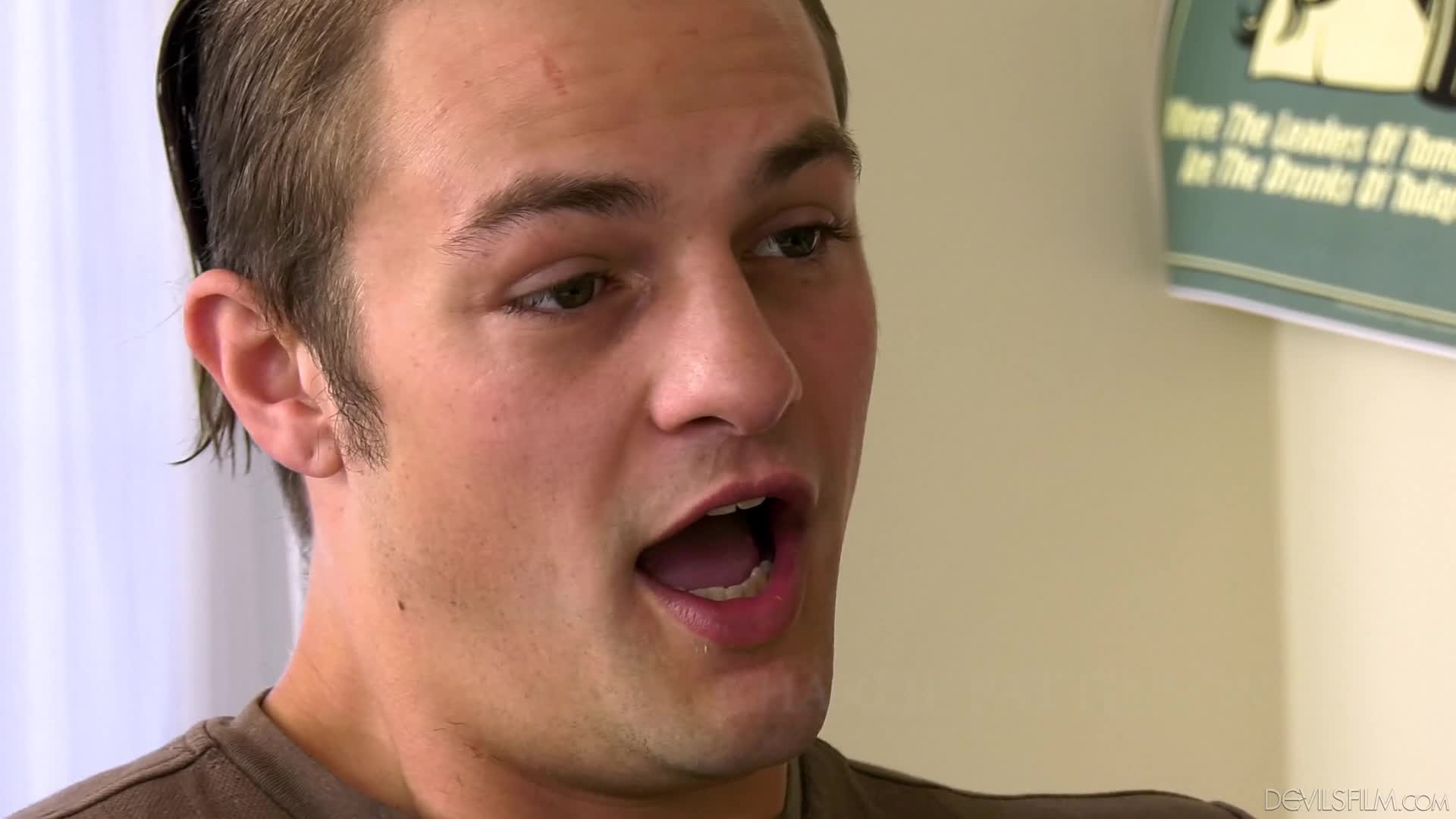 narcos-dfm-20-03-12-eva-maxim-college-experimentation-1080p