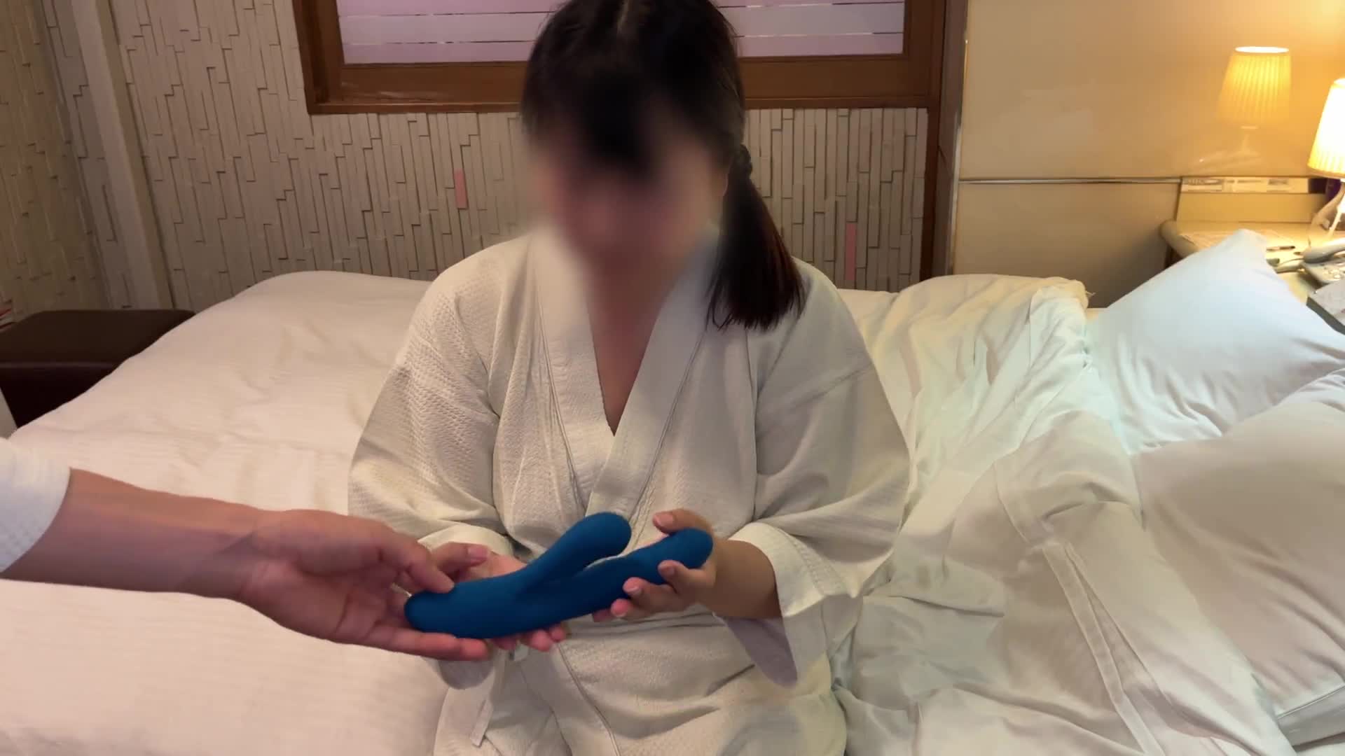 0093 - 【BeYourLover】熟女人妻(44)人生初おもちゃ!？ スケベバイブと電動コックリングでSEX　熟女 人妻 寝取り ハメ撮り マッサージ デカチン 中年女性 オナニー 個人撮影 素人 (ph62b3db3da3aeb)