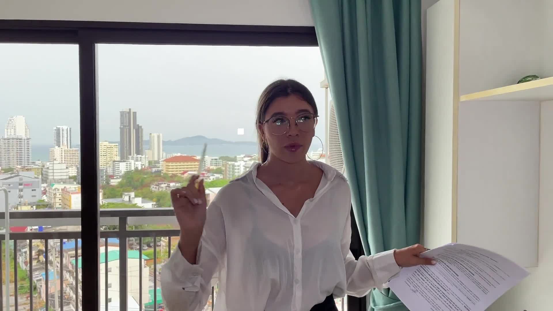 0016 - Real Estate Agent Offered to Test the Bed with her ／ english subtitles (6433e058816bb)