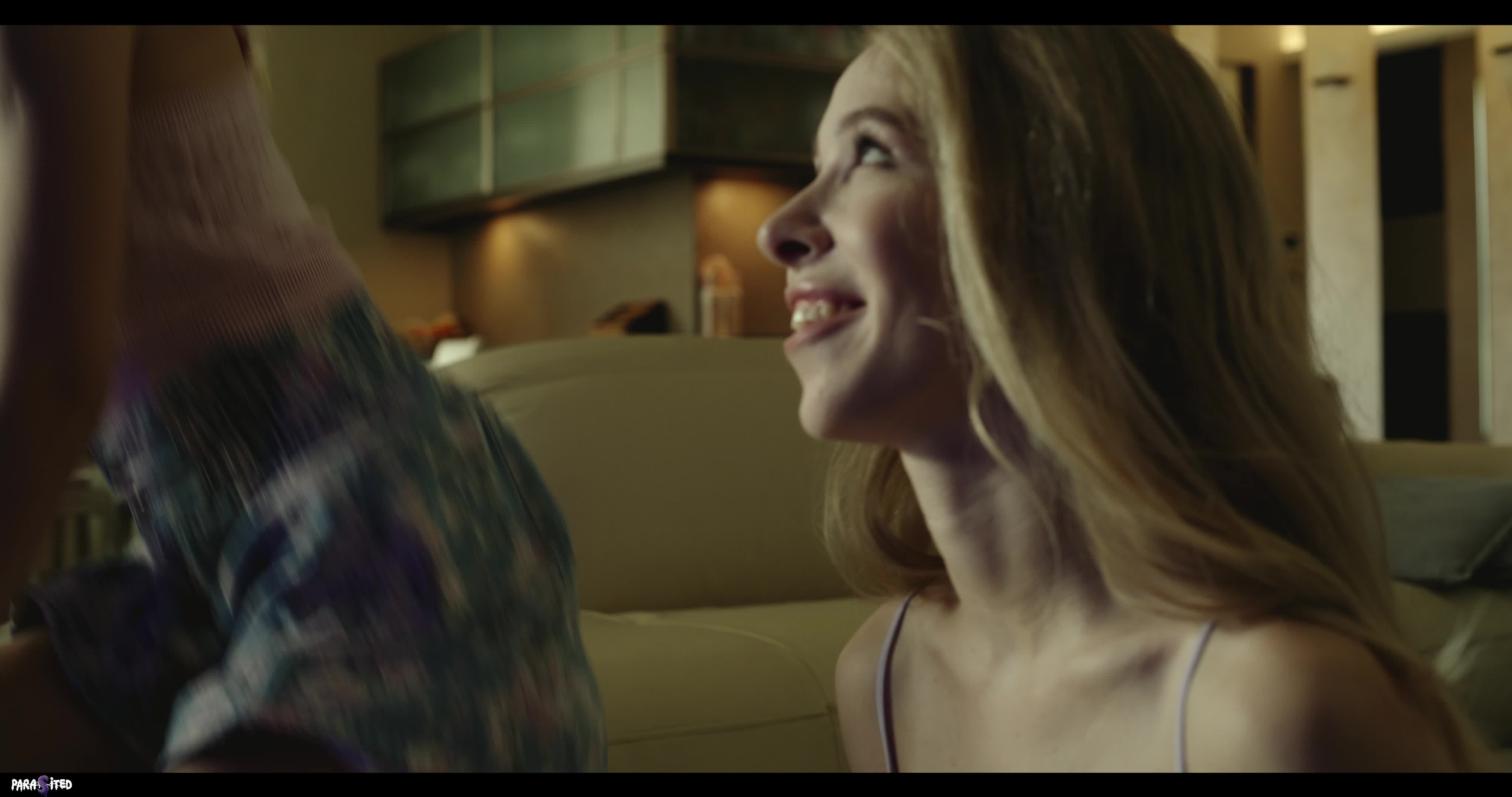 parasited.23.10.20.kelly.collins.nata.gold.and.rikako.katayama.the.games.ball.4k