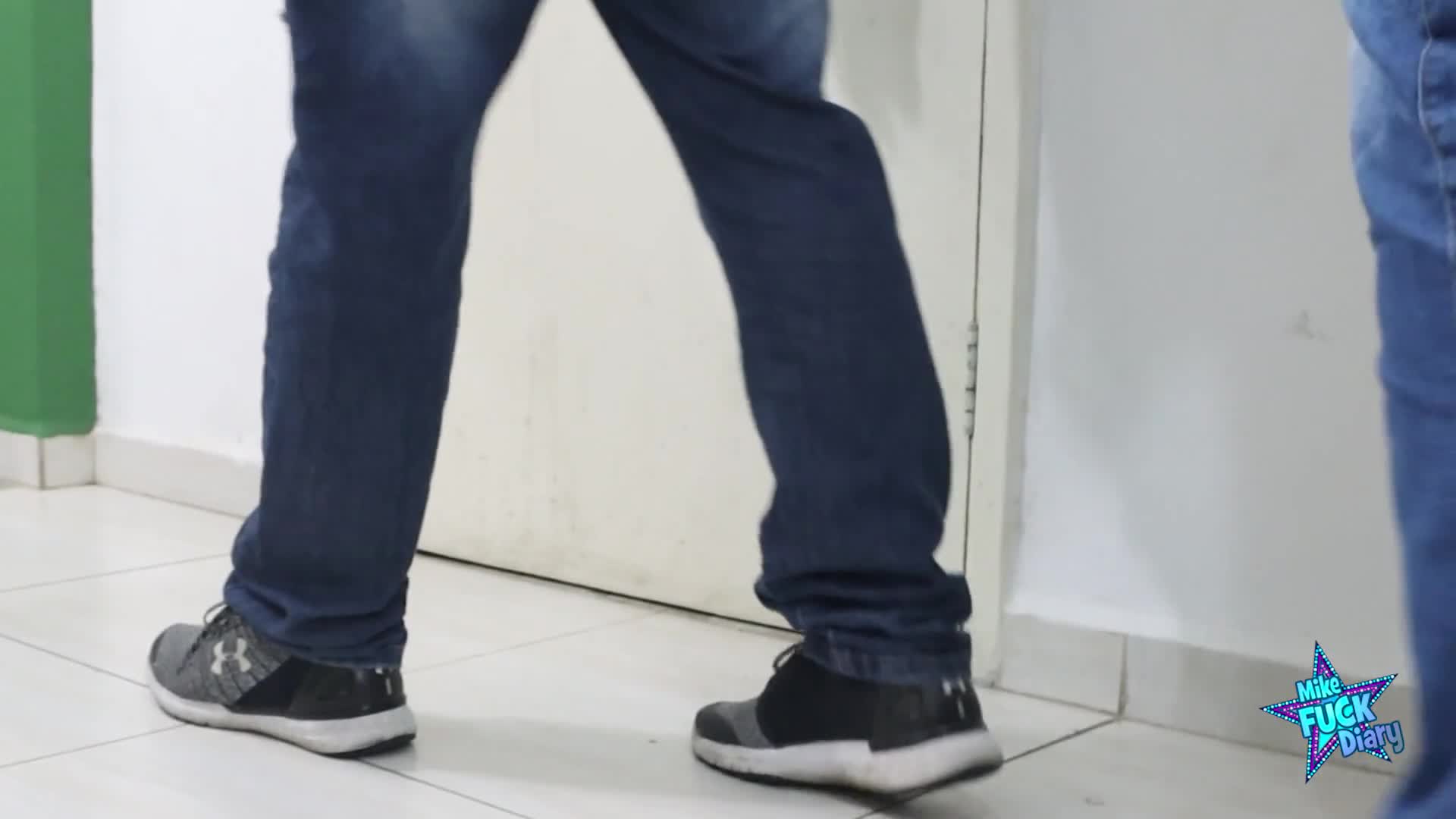 0097 - Girlfriend shared ! Hot Cuckold (ph60f6bdd8c5949)