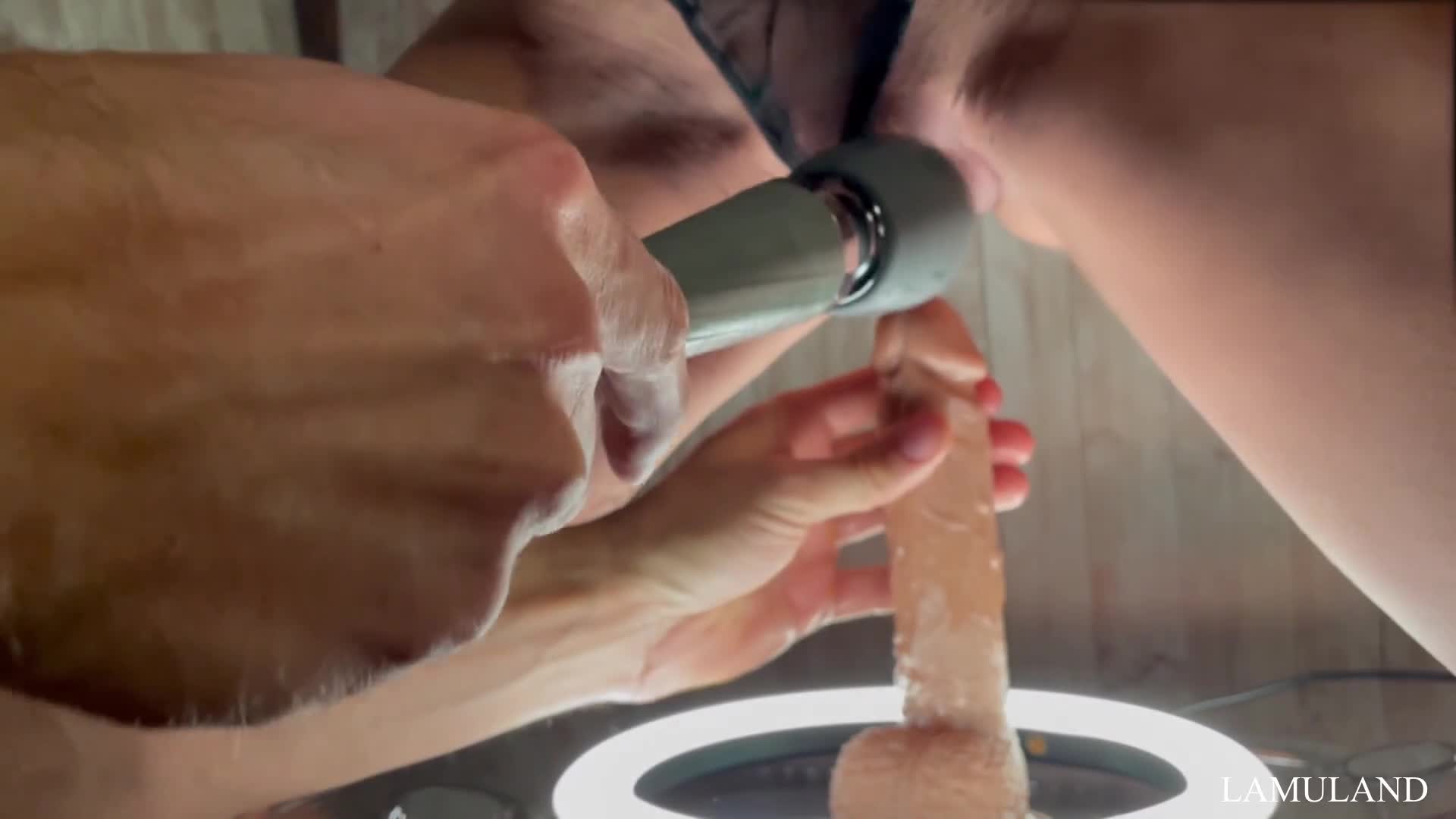 0060 - 我丰满的最好的朋友让我成为马虎的深喉口交-LAMULAND (ph60364731ad9a7)