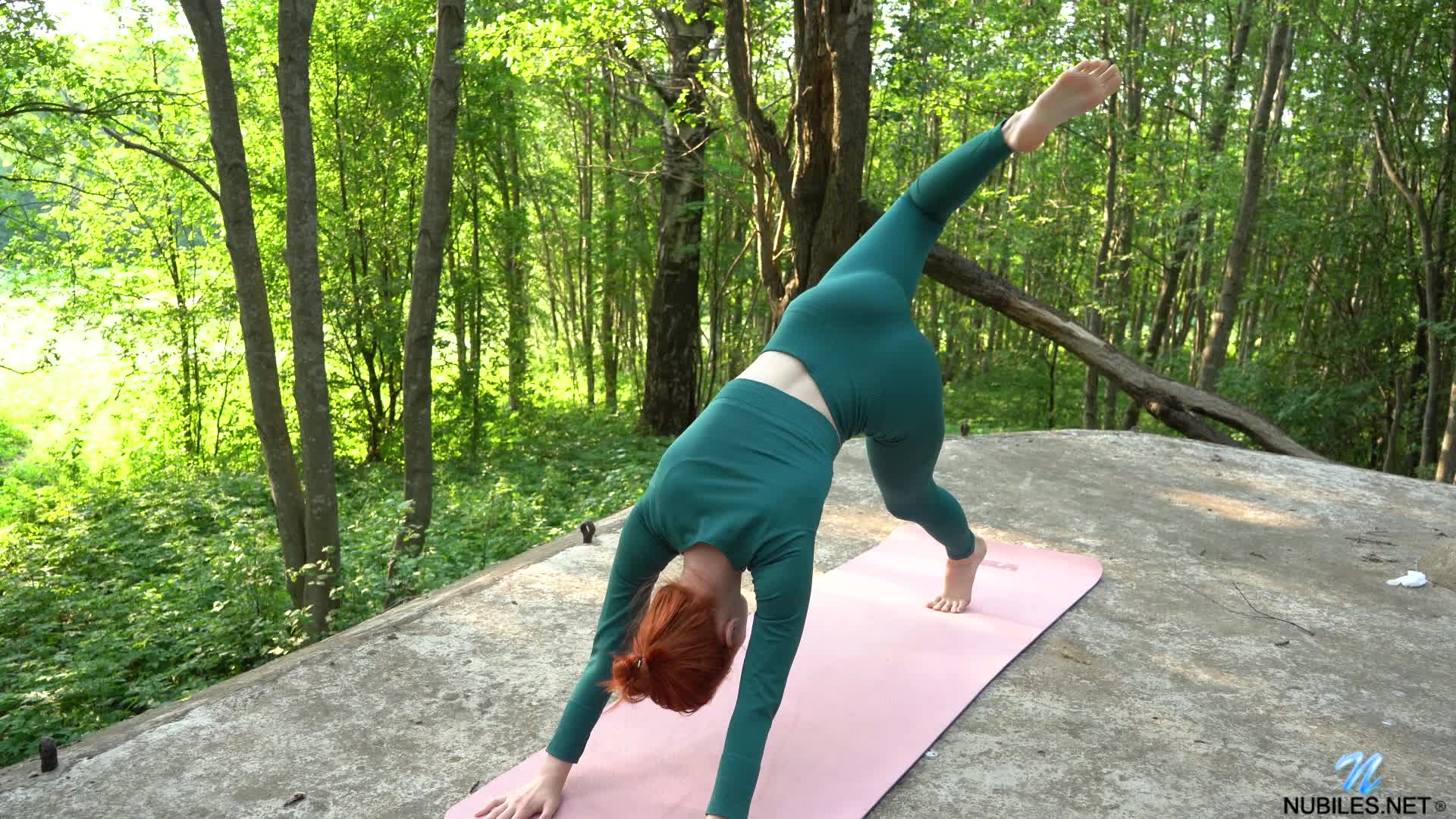 2048.cc -nubiles.24.04.03.fox.eva.banana