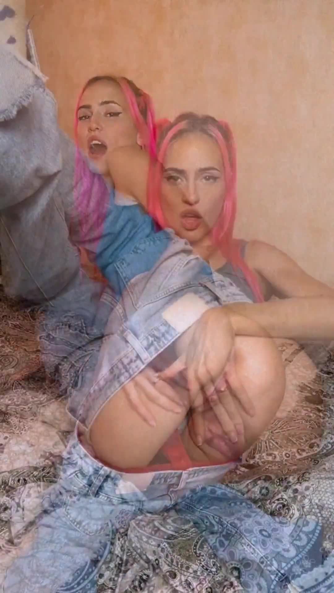 Sanora身高165红发女神和男友在瀑布边大自然里唯美性爱，各种丝滑极限深喉【91v】 (9)