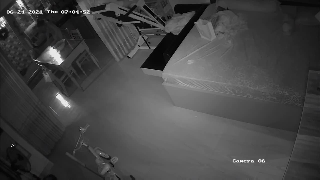 VID_20230827_005702_406